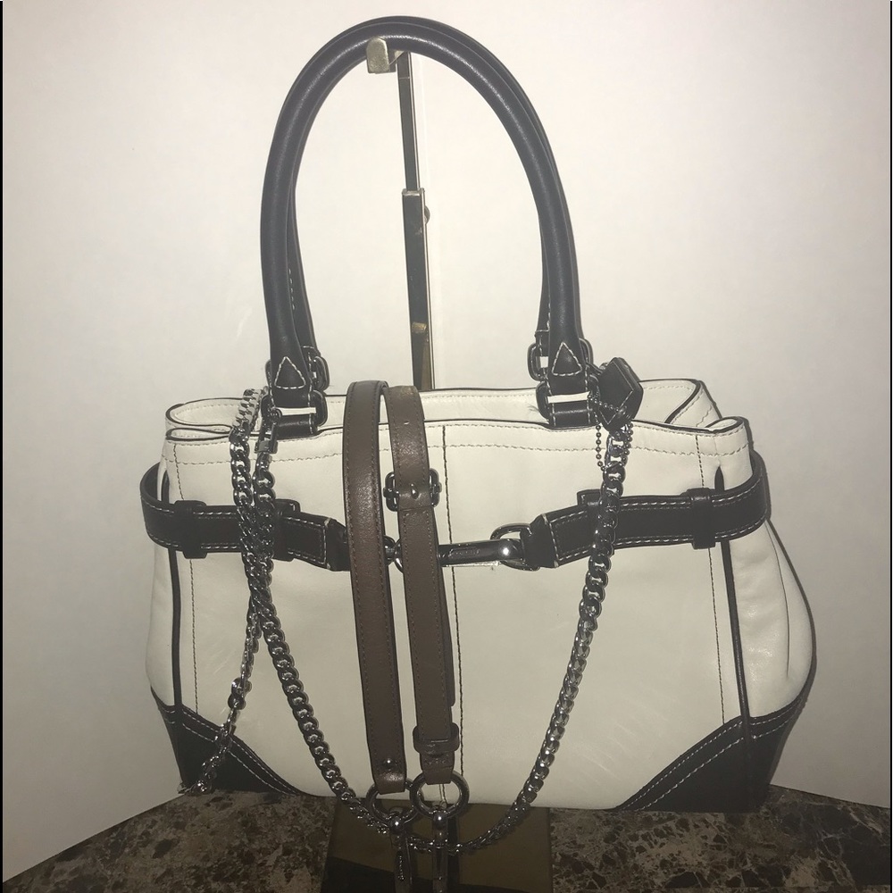 🌸Coach leather hand bag (Used ) - Picture 7 of 16